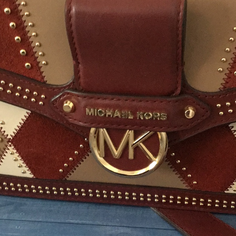 Handbag - Picture 3 of 10